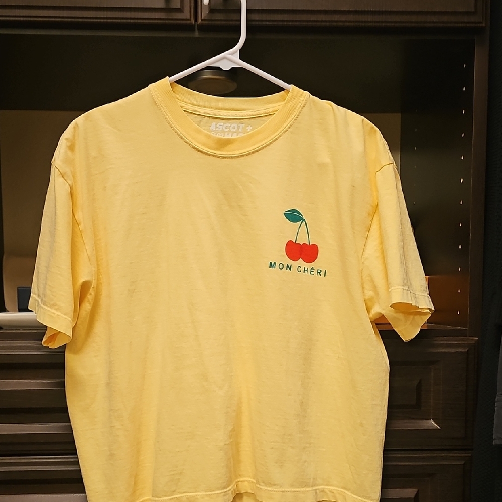 Mon Chéri Yellow Crop Top
